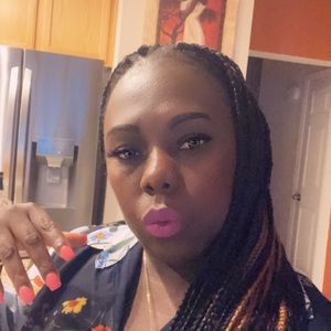 Meet your Posher, Rita